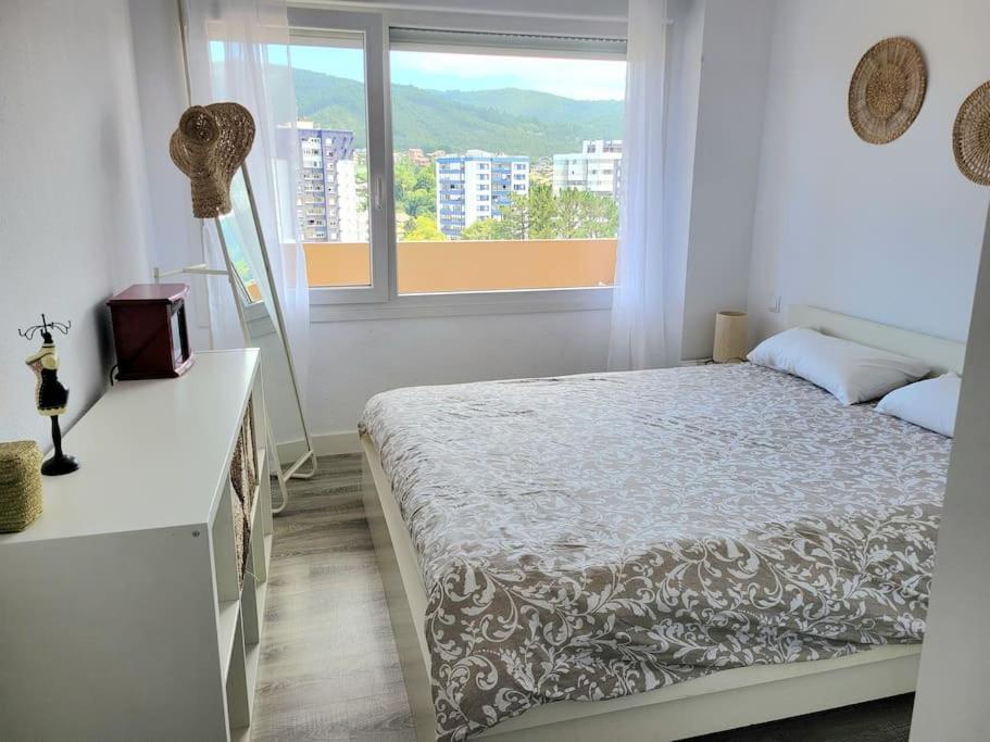 Apartamento Acogedor Con Bonitas Vistas. E-Bi-609 バキオ エクステリア 写真